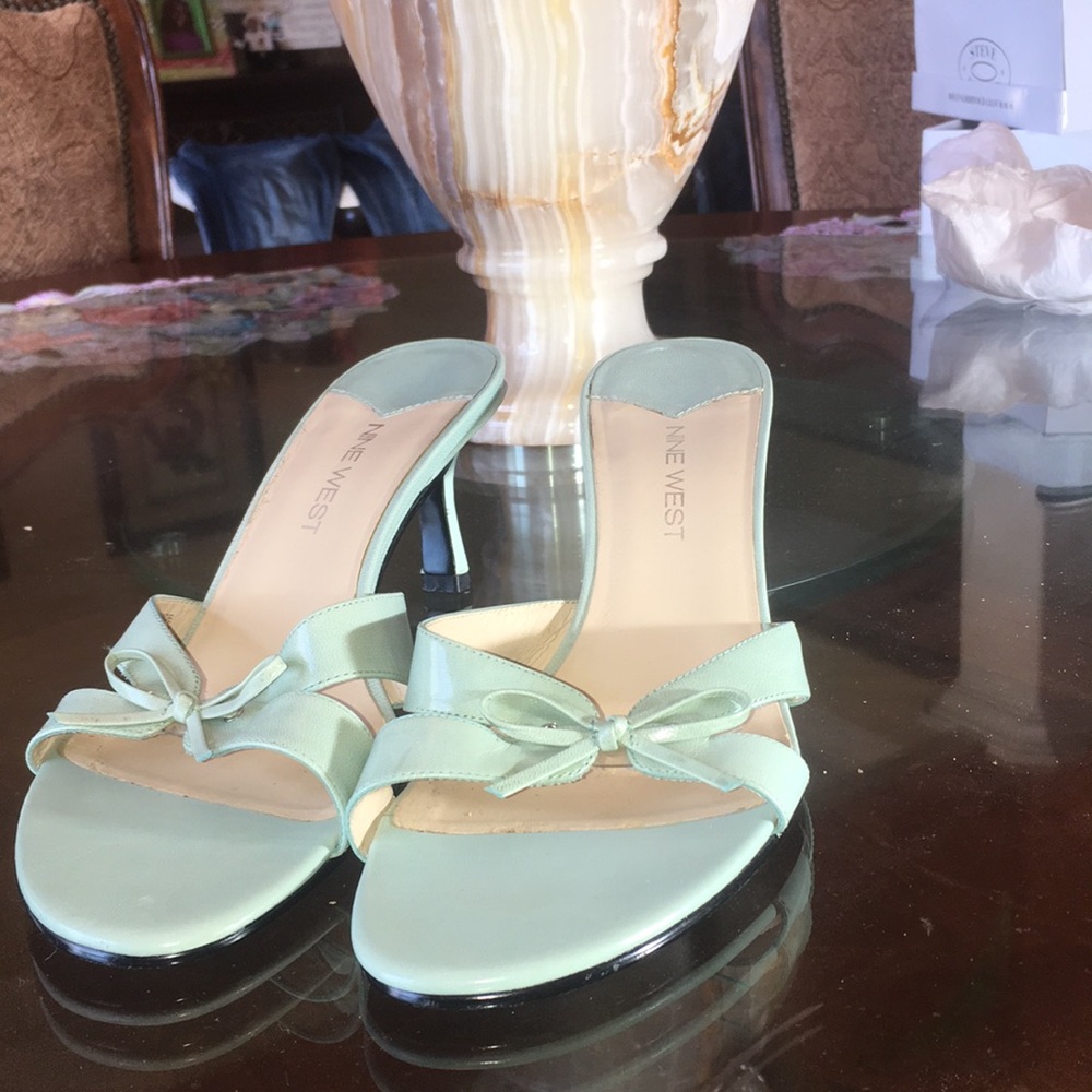 Mint sandals